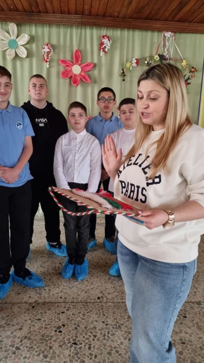 Дарение от кампанията: Деца помагат на деца - ОУ Йордан Йовков - град Каварна